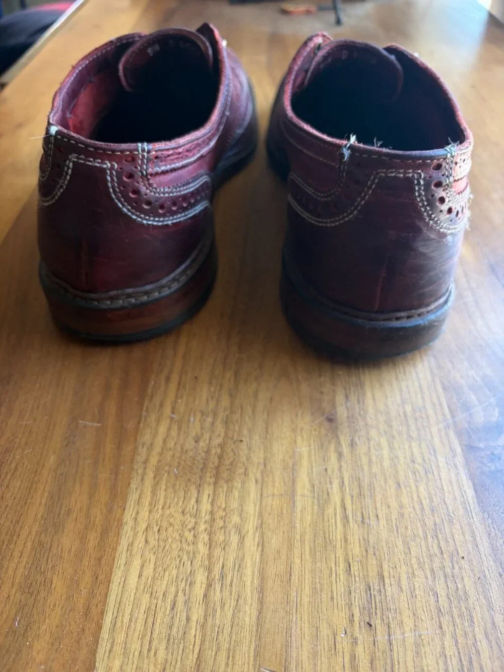 Allen Edmonds Neumok Red Leather Wingtip Oxford Brogue Shoes Men’s 9.5